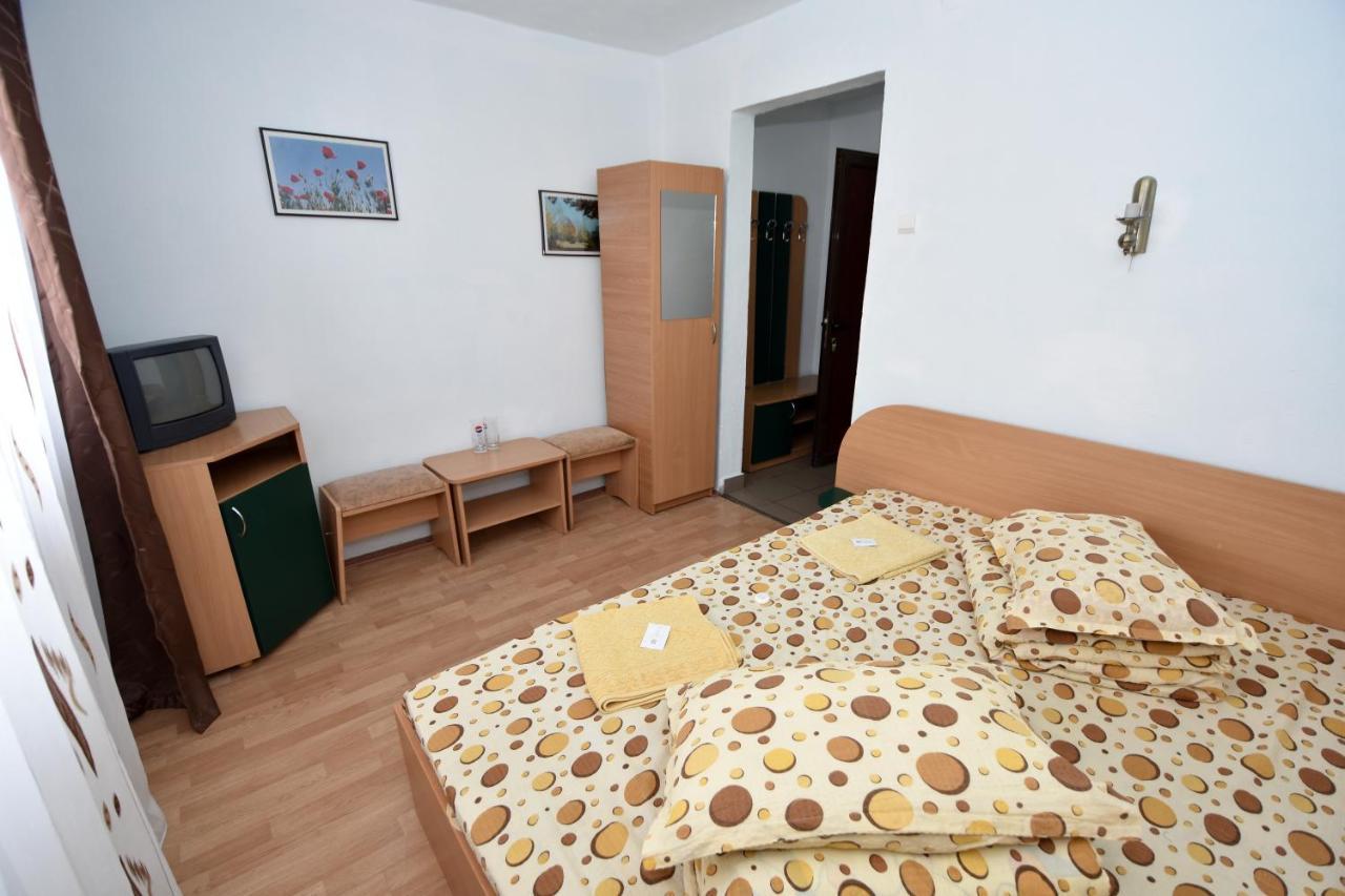 Vila Parang Petroşani Exteriér fotografie